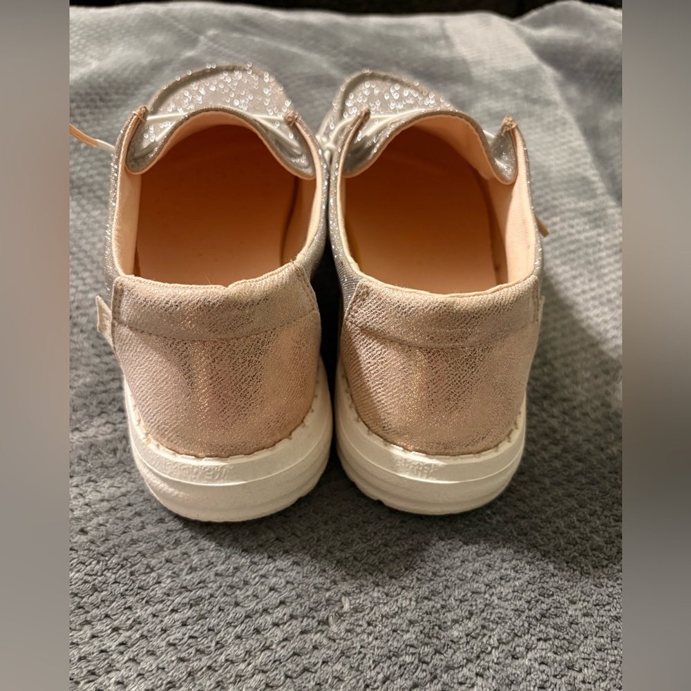 Hey Dudes, Wendy Metallic Sparkle (Rose Gold) - Picture 2 of 7